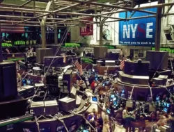 Wall Street Turun Usai Rekor, Komentar Trump Guncang Saham Properti